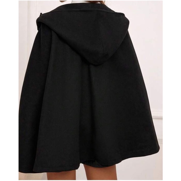 Maternity Classic Toggle Closure Cape Jacket Coat - Picture 5 of 6